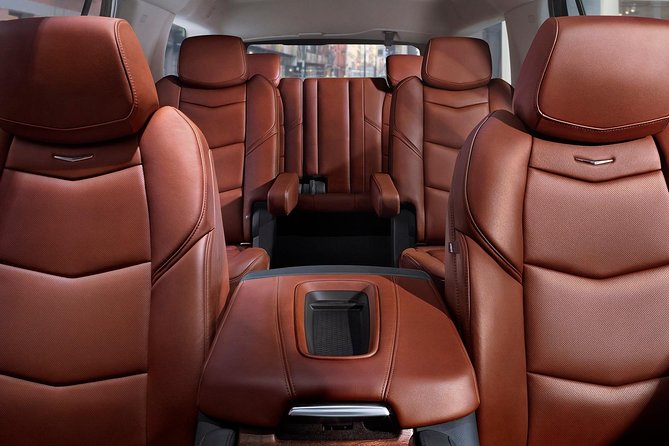 Arrival Private Transfer: Seattle Airport SEA to Seattle in Luxury SUV - The 60 minutes free wait time is the real value