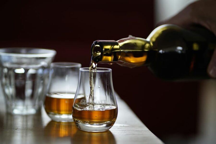 Bainbridge Island Discovery and Whiskey Tour - Price and value: is $155 for 150 minutes a fair deal?