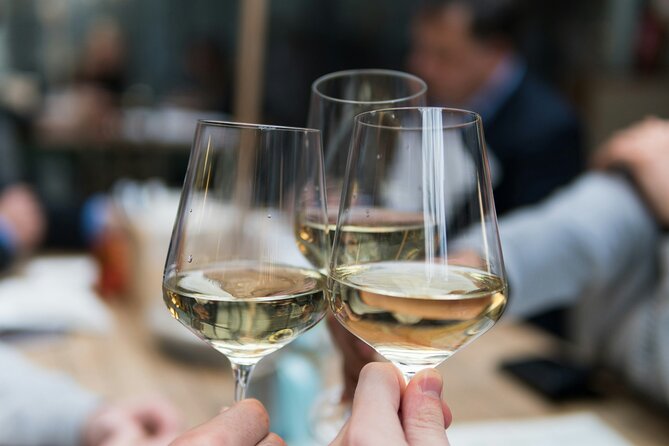 Bainbridge Island Discovery and Wine Tour - Stop 2: Eleven Winery and what the $10–$12 guest rate means