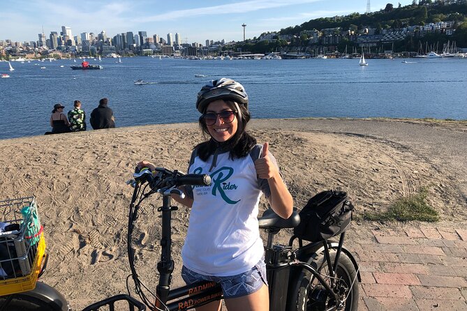 Bike Tour Seattle. 5 star Electric Bike Tour Seattle's waterways - A Seattle Ride That Feels Practical, Not Performative