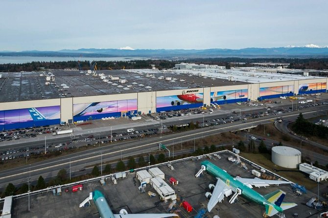 Boeing Factory Tour with Guided Transport from Seattle - Future of Flight Aviation Center: what you do before the plant tour