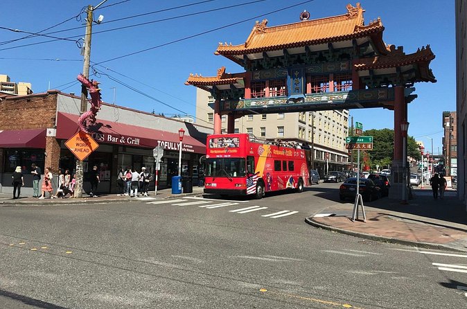 City Sightseeing Seattle HOHO Bus Tour + Bookable Extras - Sky View Observatory: Worth It or a Detour?