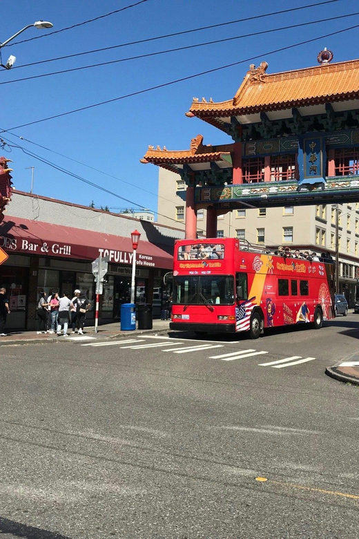 City Sightseeing Seattle: HOHO Bus Tour + Locks Cruise - Libraries, Museums, and the Convention Center Area