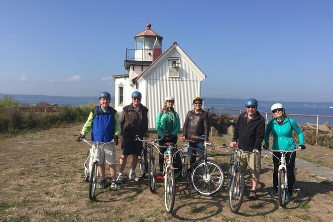 Emerald City Bicycle Tour - How a waterfront-to-innovation loop shows Seattle fast