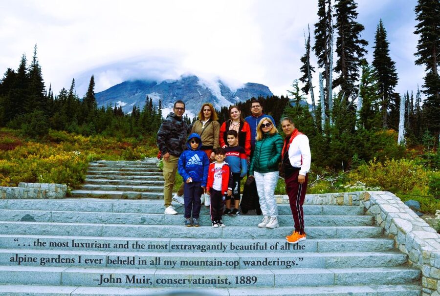 From Seattle: Customized Mount Rainier Tour - Guide Style: Why This Tour Feels Personal (Even on a Busy Day)