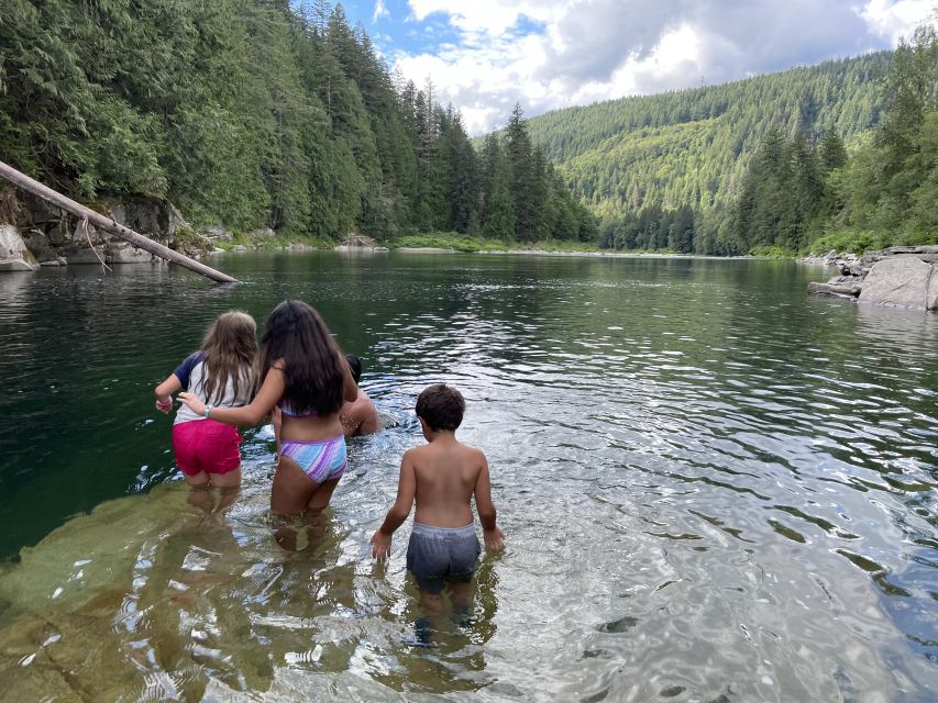 From Seattle/Kirkland/Bellevue: Leavenworth Exclusive Tour - Value at $195 for a 9-hour day trip