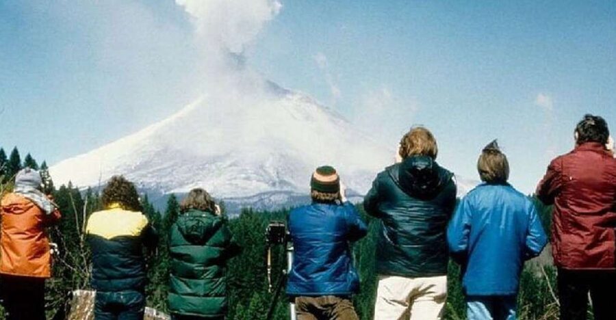 From Seattle: Mt Saint Helen Tour - Mt. St. Helens in 9 hours: the value of being guided