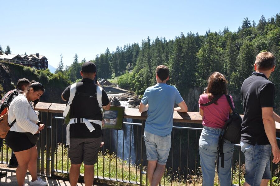 From Seattle: Snoqualmie Falls and Wineries Tour w/ Transfer - What You Really Get for $145 (And What You Should Budget For)