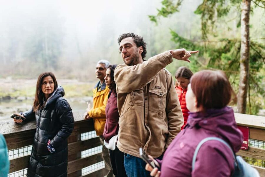 From Seattle: Visit Snoqualmie Falls and Hike to Twin Falls - Van time and timing: why the schedule matters in the Cascades