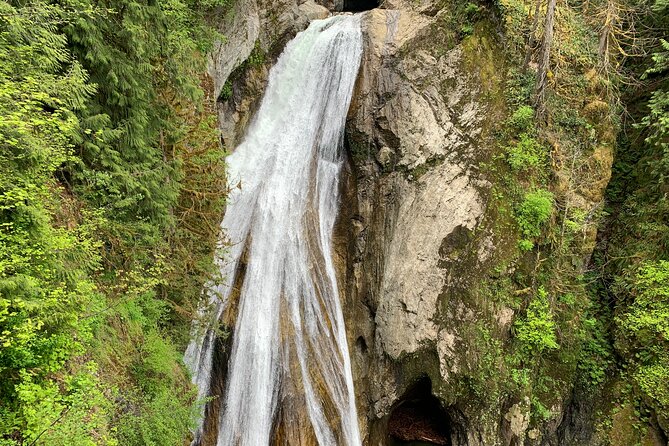 Guided forest hike to Seattle waterfalls incl. Snoqualmie Falls - Timing, pace, and weather: how to avoid a rushed-feeling day