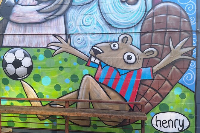 Henry Art Tours-Come See the Fun Side of Seattle Art/Pubs/History - Fremont: Henry’s Early Murals and the Art Neighborhood That Started It