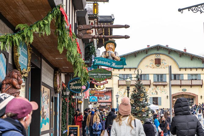Leavenworth and North Cascades Sightseeing Tour - Leavenworth: the 3-hour reason to book