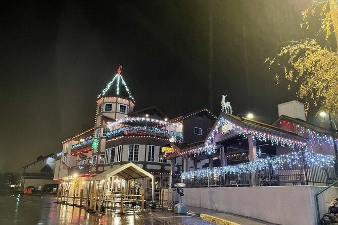 Leavenworth Christmas Lights Tour from Seattle - Optional Stevens Pass: A Ski Resort View Without the Hard Commitment