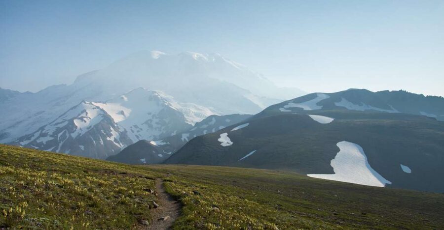 Mount Rainier: Day Hike on the Mountain - First climb: the ridge views and why the start matters