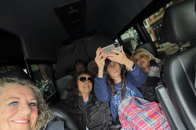 One - Way Transfer from Pier 66 to SeaTac international Airport - Private Group Transfer: Fewer Headaches Than Shared Shuttles