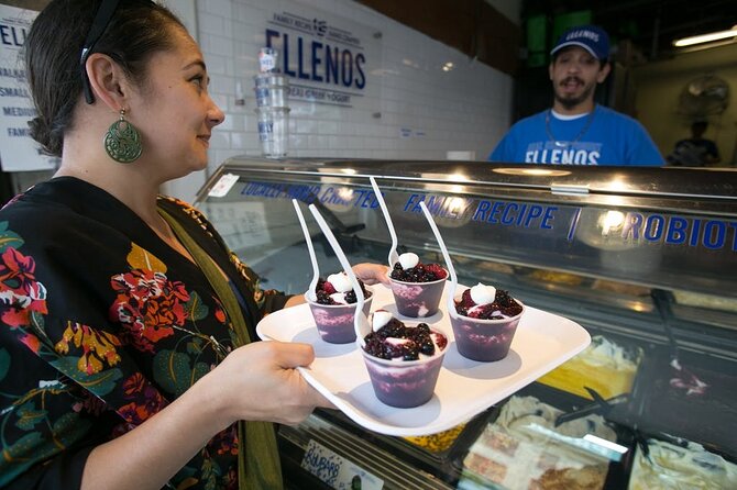 Pike Place Market Tasting Tour - Your guide can make or break the pace