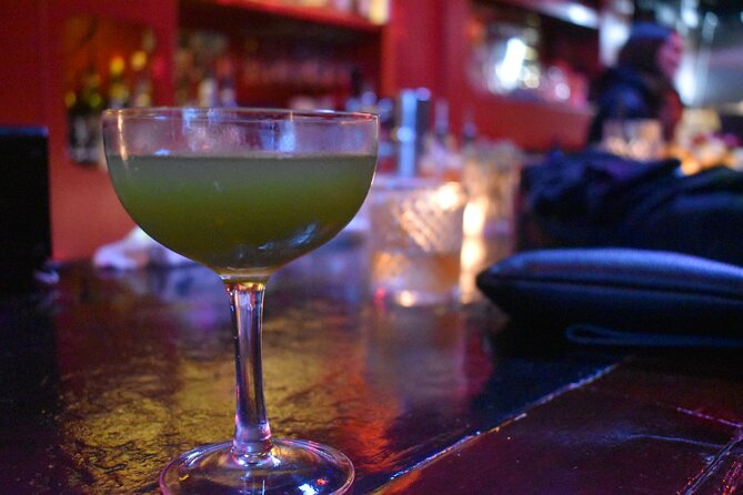 Private Seattle Cocktail Culture Tour - The three-cocktail plan: how to choose when your guide uses flavor tags
