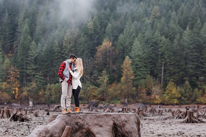 Private Vacation Photography Session with Photographer in Seattle - Why a private Seattle photo session beats the selfie shuffle