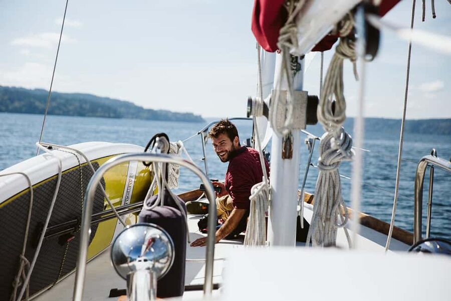 Sail Bainbridge Island & Seattle Waters - Classic Sailboat - Wildlife watching in Puget Sound: what you can reasonably hope for
