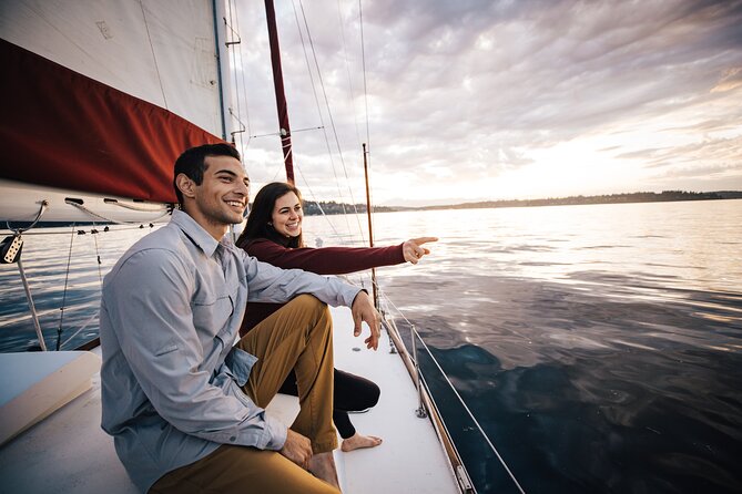 Sail Bainbridge Island & Seattle Waters - Luxury Classic Sailboat - Puget Sound with a 44-ft sailing ketch: what the ride really feels like