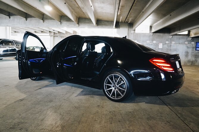 Seattle Arrival Chauffeur Driven Airport Transport - Should you book this Seattle airport transfer?