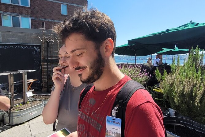 Seattle Chocolate Tour - Guide Quality: Storytelling That Connects Chocolate to Seattle