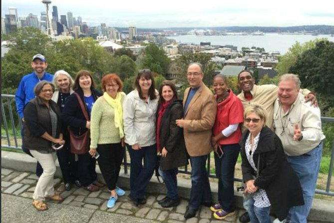 Seattle City Tour - Space Needle, Kerry Park, and the photo-stop strategy