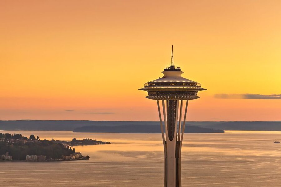 Seattle CityPASS®: Save up to 46% at 5 Top Attractions - Space Needle: two rides, one skyline plan