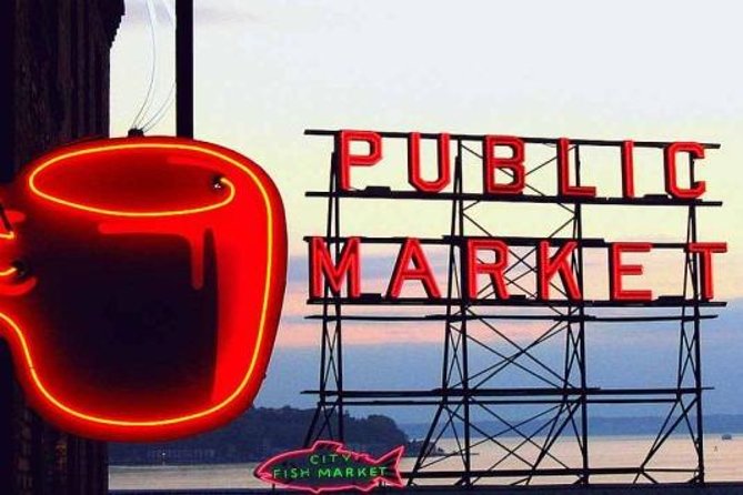Seattle Cruise Excursion: Private Grand City Tour - Kerry Park: a million-dollar shot when skies cooperate