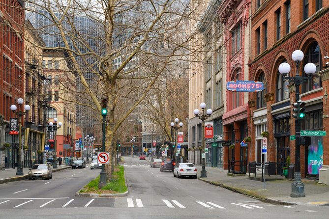 Seattle Downtown Quest: Self-Guided History Adventure - Stop 5: Eyes on You and the Story Behind a Medical Center