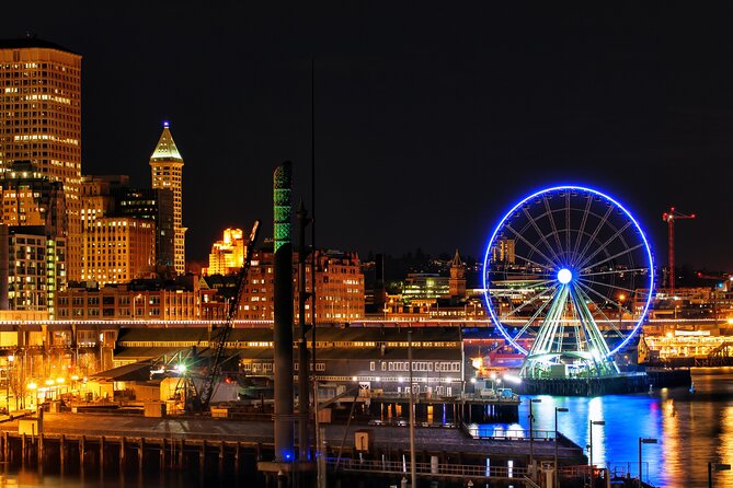 Seattle Enchanting Night Tour with Space Needle and Skywheel - Stop 2: Kerry Park for Skyline Photos and Mount Rainier Backdrops