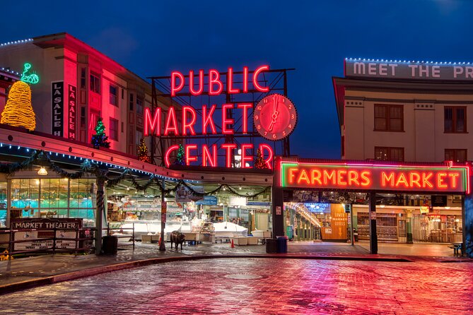 Seattle Enchanting Night Tour with Space Needle and Skywheel - Stop 3: Space Needle Observation Deck for 360° Views