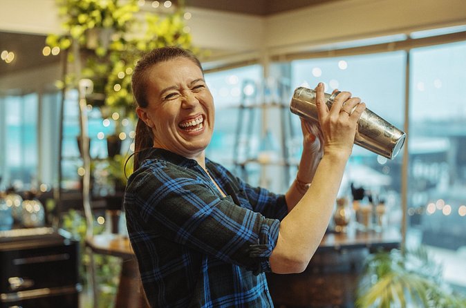Seattle Hands On Cocktail Class - Building a base cocktail, then learning how to change it