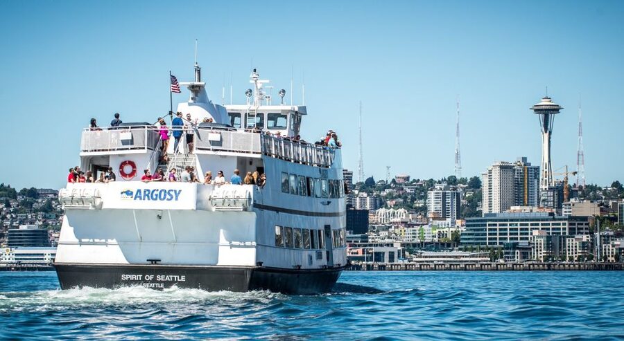 Seattle: Harbor Cruise with Local Guide - Myrtle Edwards Park: the “Seattle postcard” angle