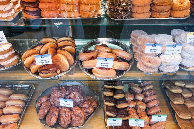 Seattle Holiday Donut Adventure & Walking Food Tour - Top Pot Doughnuts to Doce Donut Co: Seasonal Flavors and Latin-Inspired Brioche