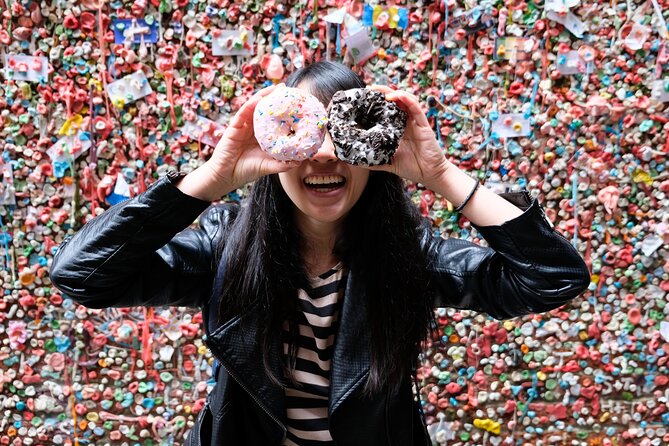 Seattle Holiday Donut Adventure & Walking Food Tour - Why the Guide Makes the Tour Feel Like Seattle, Not a Food Checklist