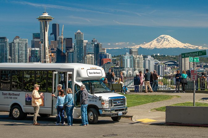 Seattle Land and Sea Tour Experience - Alki Beach: a short stop with a big payoff across Puget Sound