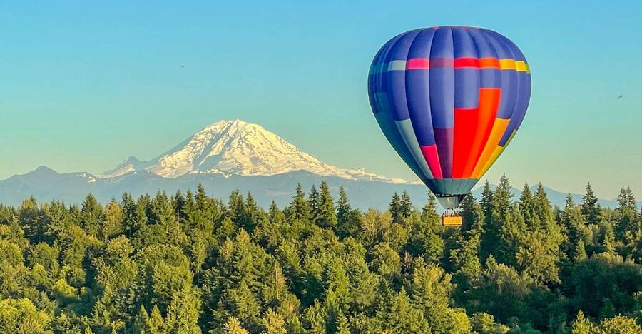 Seattle: Mt. Rainier Sunset Balloon Ride with Champagne - The Views You’re Paying For: Rainier, Puget Sound, and the Cascades