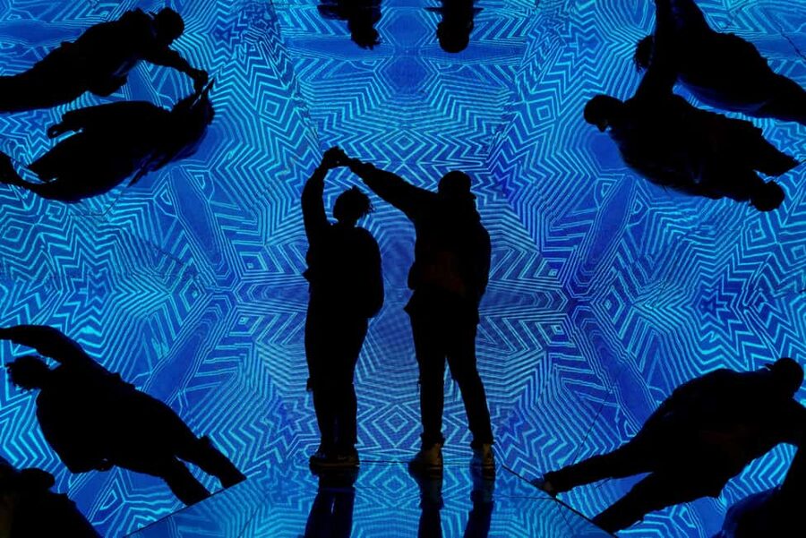Seattle: Museum of Illusions Entry Ticket - Getting There: 1330 5th Ave, Easy Downtown Setup