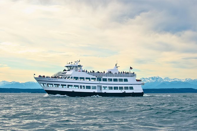 Seattle's Original Guided Harbor Cruise - A One-Hour Seattle Orientation That Still Feels Like an Experience