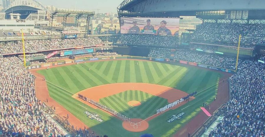 Seattle: Seattle Mariners Baseball Game at T-Mobile Park - Getting in fast: your mobile ticket and the QR code rules