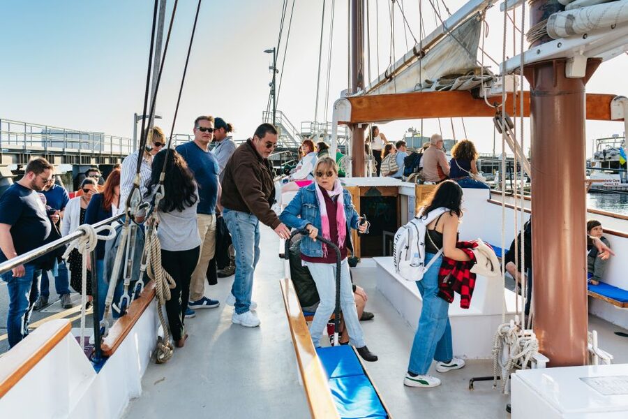Seattle: Tall Sailboat Sunset Harbor Cruise - Price and value: where $79 makes sense (and where it doesn’t)