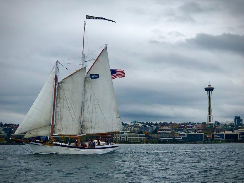 Seattle: Tall Ship Harbor Cruise - Rain or shine sailing: what that really means on the deck
