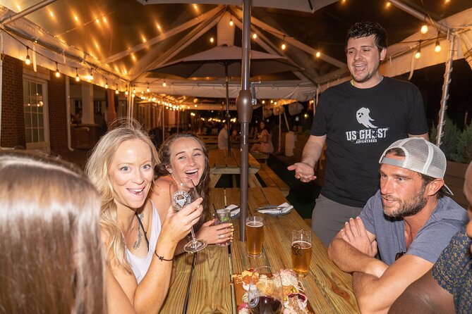 Seattle Terrors: Spirits & Spirits Haunted Pub Crawl - Meeting your guide: what to look for and how to get the most out of it
