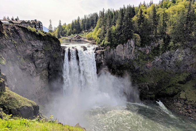 Seattle Wine and Waterfall Luxury Small-Group Day Tour with Lunch - Key things I’d zero in on