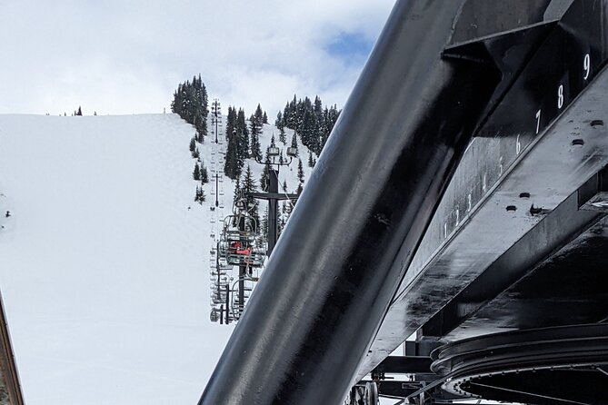 Shuttle to Snoqualmie Pass Ski and Snowboard - Pickup by Text/WhatsApp: Getting to the Van Without Chaos