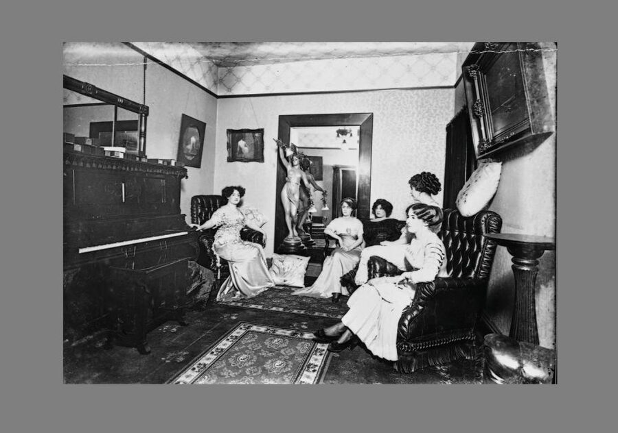 Six Women - A Historical Walking Tour - Key highlights from this Six Women walking tour