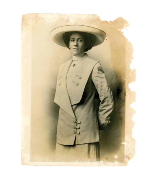 Six Women - A Historical Walking Tour - The six stops: what you get at each part of the route