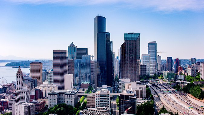 Sky View Observatory at the Columbia Center Admission Tickets - What you’ll see: 360-degree Northwest views from 902 feet