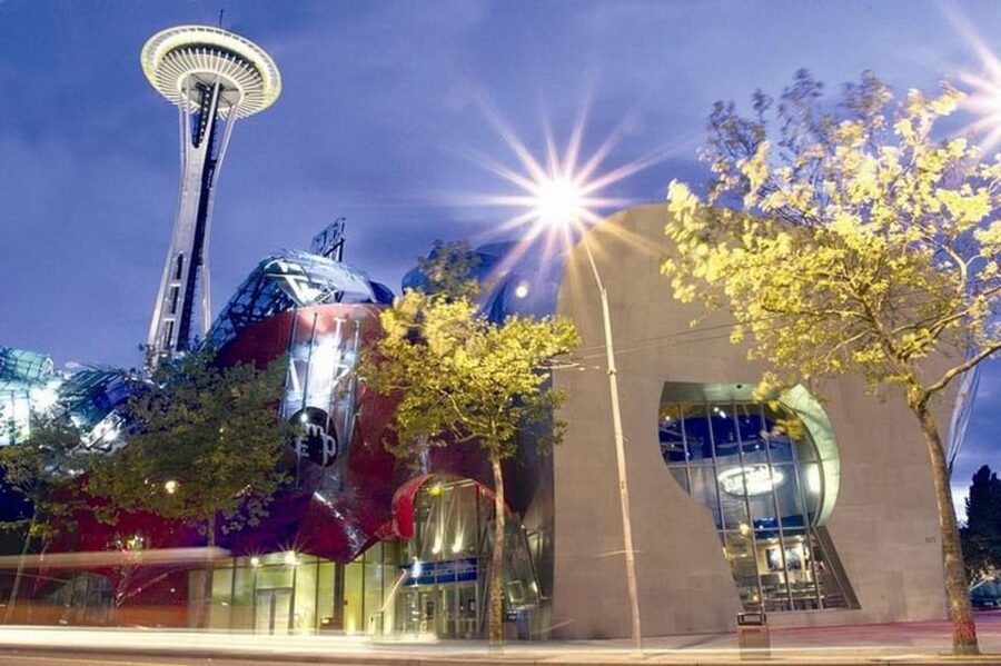 Small Group Seattle Day Tour with Major Attractions,Tea&Deli - Key highlights worth planning around